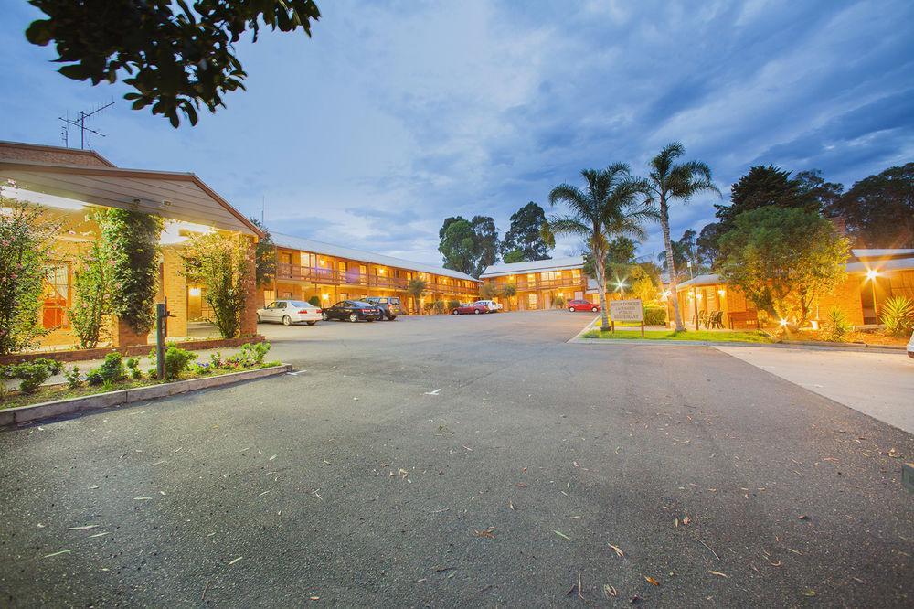 Bega Downs Motor Inn Exterior photo